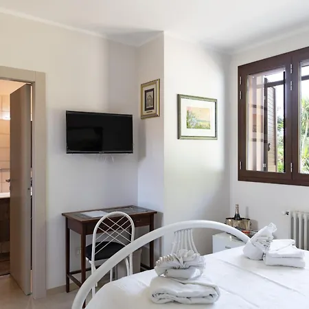 Guest house Il Giardino Di Ve' Lecce